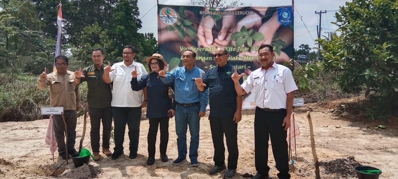 Rehabilitasi Hutan Dan Lahan - Homecare24