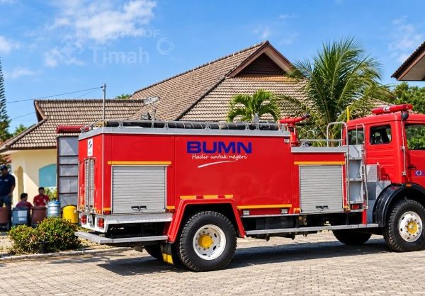 PT TIMAH Dukung Penanganan Karhutla di Bangka Barat, Kerahkan Mobil Damkar dan Tim Rescue